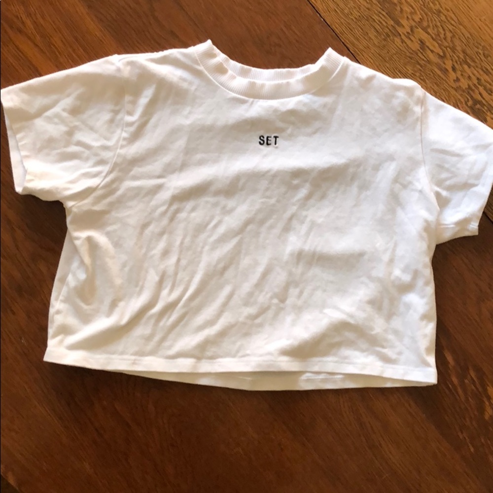SET active white crop tee